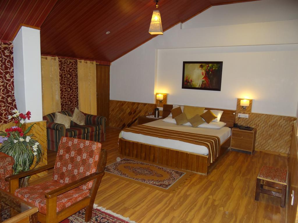 Hotel Natraj Manali Dharamshala Zimmer foto
