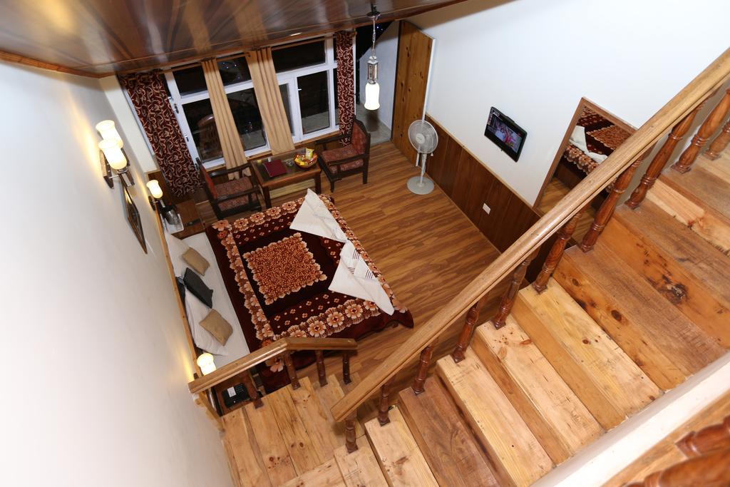 Hotel Natraj Manali Dharamshala Zimmer foto